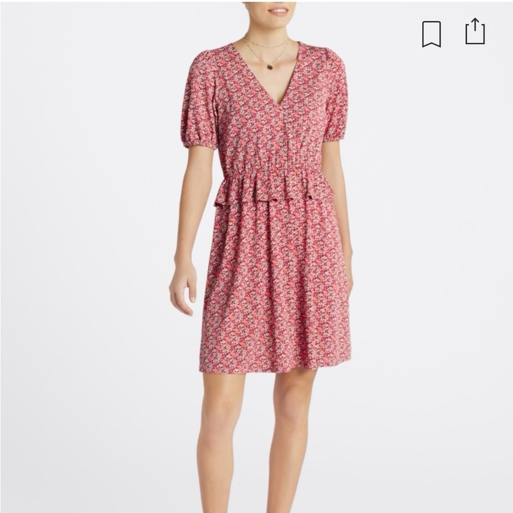 Valentina NWT ruffle waist dress. Red print